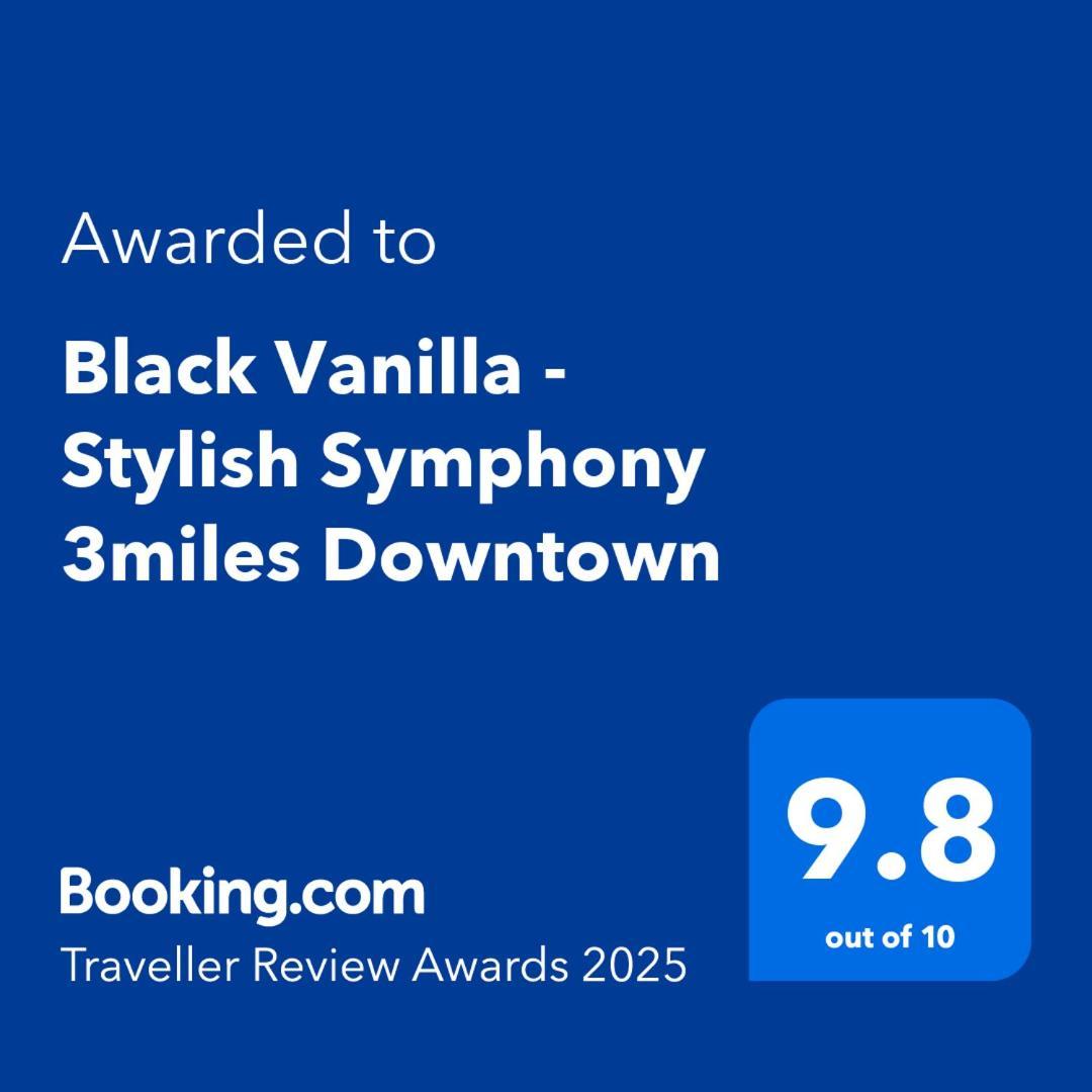 Black Vanilla - Stylish Symphony 3Miles Downtown North North Naples Εξωτερικό φωτογραφία
